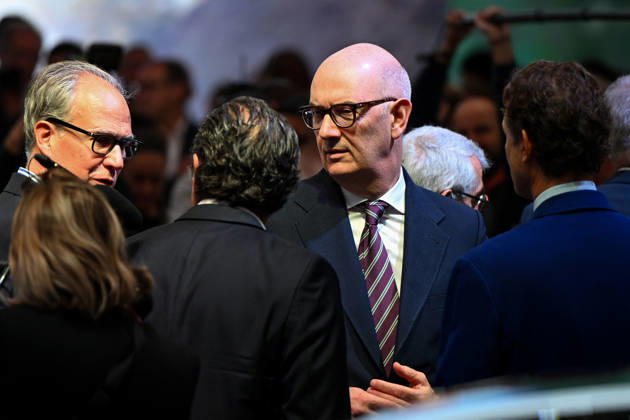 Roland Lescure, Minister of the Economy, Finance, and Industrial, Energy, and Digital Sovereignty, attends the 2026 Paris Motor Show at Paris Expo · Porte de Versailles in Paris, France, on October 12, 2026 Lionel Urman Bestimage Roland Lescure at the international Paris Motor Show at the Porte de Versailles in Paris, France, on October 12, 2026 Paris France Copyright: xLIONELxURMANxx xBESTIMAGExLIONELxURMANxx xBESTIMAGEx