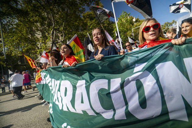 Demonstration in Barcelona under the slogan Catalonia with Ceuta: One Spain —Several people during a demonstration under the slogan Catalonia with Ceuta: One Spain, on October 12, 2026, in Barcelona, Catalonia, Spain. The rally marking October 12, organized by Unidos por Ceuta, Espanya i Catalans, Catalunya Suma, S’ha Acabat, and Impulso Ciudadano, aims to celebrate the National Day and reaffirm the unity of Spain and the ties between Catalonia and Ceuta. OCTOBER 12, 2026 Lorena Sopê Barcelona, Catalonia Barcelona, Catalonia, Spain Copyright: xLorenaxSopênax 7841081