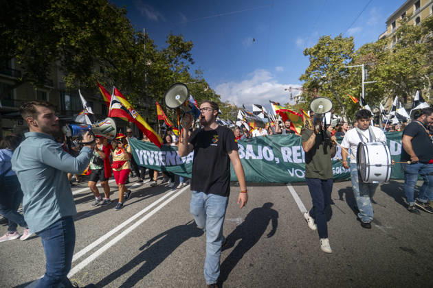 Demonstration in Barcelona under the slogan Catalonia with Ceuta: One Spain —Several people during a demonstration under the slogan Catalonia with Ceuta: One Spain, on October 12, 2026, in Barcelona, Catalonia, Spain. The rally marking October 12, organized by Unidos por Ceuta, Espanya i Catalans, Catalunya Suma, S’ha Acabat, and Impulso Ciudadano, aims to celebrate the National Day and reaffirm the unity of Spain and the ties between Catalonia and Ceuta. OCTOBER 12, 2026 Lorena Sopê Barcelona, Catalonia Barcelona, Catalonia, Spain Copyright: xLorenaxSopênax 7841082