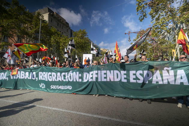 Demonstration in Barcelona under the slogan Catalonia with Ceuta: One Spain —Several people during a demonstration under the slogan Catalonia with Ceuta: One Spain, on October 12, 2026, in Barcelona, Catalonia, Spain. The rally marking October 12, organized by Unidos por Ceuta, Espanya i Catalans, Catalunya Suma, S’ha Acabat, and Impulso Ciudadano, aims to celebrate the National Day and reaffirm the unity of Spain and the ties between Catalonia and Ceuta. OCTOBER 12, 2026 Lorena Sopê Barcelona, Catalonia Barcelona, Catalonia, Spain Copyright: xLorenaxSopênax 7841084