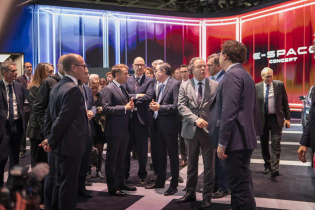 President Macron at Paris Motor Show - Paris French President Emmanuel Macron, Head of French auto industry lobby PFA ( plateforme de l Automobile ) Luc Chatel and Renault Group Global CEO Francois Provost visits the Renault stand at the Paris Motor Show in Paris, on October 12, 2026. Photo by Eliot Blondet ABACAPRESS.COM Paris France France  Copyright: xBlondetxEliot ABACAx