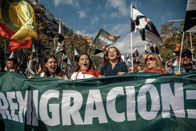 October 12, 2026, Barcelona, Catalonia, Spain: Demonstrators carry flags and banners during a rally marking SpainÃ¢â‚¬â ¢s National Day. Barcelona Spain - ZUMAo105 20261012_fap_o105_032 Copyright: xMatthiasxOesterlex
