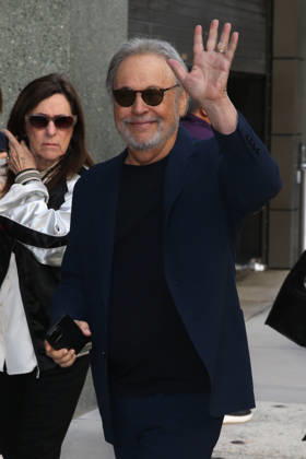 October 12, 2026, New York, New York, USA: BILLY CRYSTAL at ABC Studios in New York City for Ã¢â‚¬ËœGood Morning America. New York USA  - ZUMAh16_ 20261012_zaf_h16_056 Copyright: xDanxHerrickx