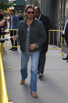 October 12, 2026, New York, New York, USA: LUKE GRIMES at ABC Studios in New York City for Ã¢â‚¬ËœLive With Kelly and MarkÃ¢ New York USA  - ZUMAh16_ 20261012_zaf_h16_080 Copyright: xDanxHerrickx