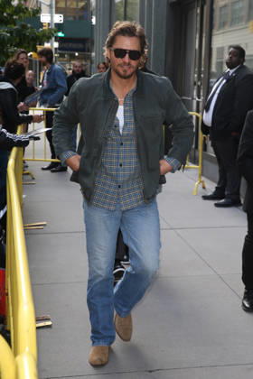 October 12, 2026, New York, New York, USA: LUKE GRIMES at ABC Studios in New York City for Ã¢â‚¬ËœLive With Kelly and MarkÃ¢ New York USA  - ZUMAh16_ 20261012_zaf_h16_084 Copyright: xDanxHerrickx