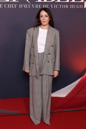 Les Miserables Premiere - Paris Sofia Essaidi attend Les Miserables Premiere Premiere held at Palais des Congrès, in Paris, France, October 12, 2026. Photo by Jerome Domine ABACAPRESS.COM Paris France  Copyright: xDominexJerome ABACAx