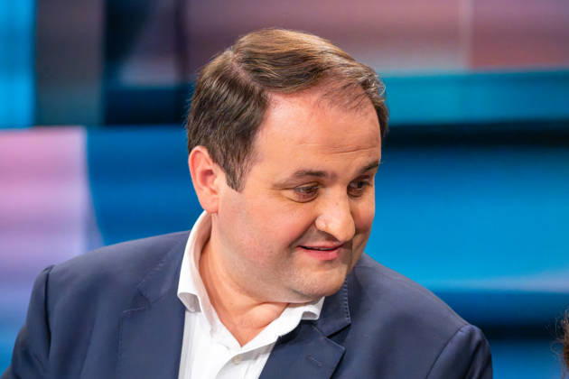Hart aber Fair aus Köln am 12. Oktober 2026. Im Bild der Minister für Bundes- und Europaangelegenheiten, Internationales sowie Medien des Landes Nordrhein-Westfalen, Nathanael Liminski, CDU. Bärbel Bas ist als Arbeitsministerin und SPD-Vorsitzende zurückgetreten. Wurde sie Unmenschlich behandelt? Die politische Mitte in Deutschland wird leer. CDU und SPD kämpfen um ihr Überleben. Die AfD greift in einzelnen Bundesländern nach der Macht. Die Klamroths Gäste diskutierten kontrovers über die Zukunft Deutschlands. Köln Nordrhein-Westfalen Deutschland