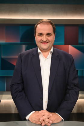 Politiker Nathanael Liminski, CDU, Minister für Bundes- und Europaangelegenheiten, Internationales sowie Medien des Landes Nordrhein-Westfalen, zu Gast in der ARD Talkshow Hart aber Fair mit dem Thema Starke Ränder, schwache Mitte: Bleibt das jetzt so?
