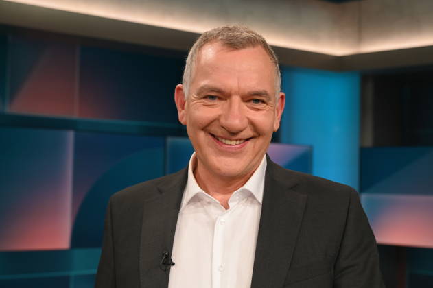 Politiker Jan van Aken, DIE LINKE, Bundestagsabgeordneter, Parteivorsitzender 2024-2026 : zu Gast in der ARD Talkshow Hart aber Fair mit dem Thema Starke Ränder, schwache Mitte: Bleibt das jetzt so?