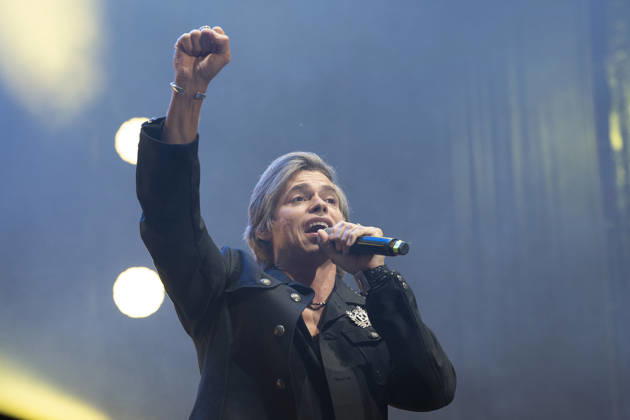 Carlos Baute Performs Hispanidad Festival 2026 in Madrid, Spain - 12 Oct 2026 Carlos Baute performs during the Hispanidad Festival 2026 at the Plaza de Espana in Madrid. Madrid Spain Copyright: xAtilanoxGarciax xSOPAxImagesx PHOTO12014