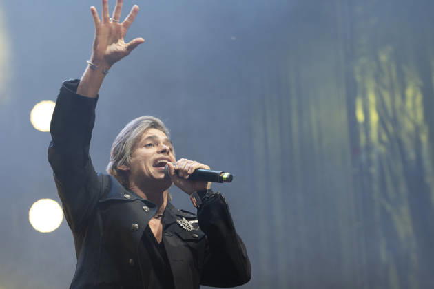 October 12, 2026, Madrid, Spain: Carlos Baute performs during the Hispanidad Festival 2026 at the Plaza de Espana in Madrid. Madrid Spain  - ZUMAs197 20261012_aaa_s197_471 Copyright: xAtilanoxGarciax
