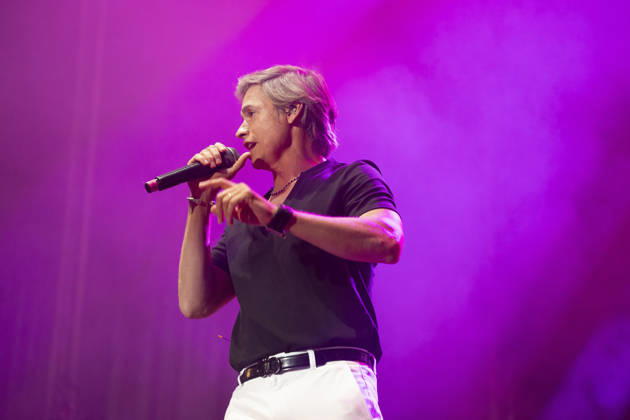October 12, 2026, Madrid, Spain: Carlos Baute performs during the Hispanidad Festival 2026 at the Plaza de Espana in Madrid. Madrid Spain  - ZUMAs197 20261012_aaa_s197_502 Copyright: xAtilanoxGarciax