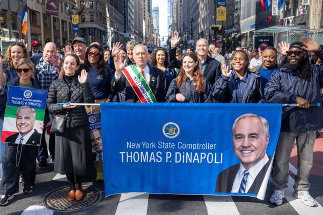October 12, 2026, New York, New York, United States: New York State Comptroller Tom DiNapoli attends.The annual Columbus Day Parade on Fifth Avenue on October 12, 2026 in New York City. New York United States  - ZUMAs197 20261012_aaa_s197_665 Copyright: xRonxAdarx