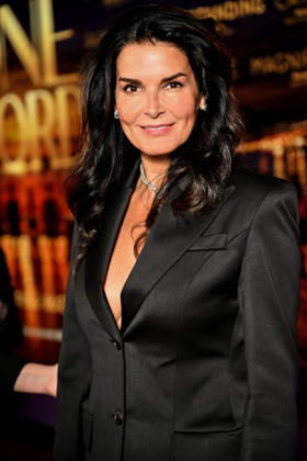 Angie Harmon during the opening night of MIPCOM 2026 at the Majestic Hotel in Cannes on October 12, 2026. MIPCOM is the International Market for Audiovisual Content and Co-production. Every October, it brings together TV and media professionals in Cannes for four days of business, networking, and collaboration. Bruno Bebert, Bestimage. MIPCOM 2025 at the Palais des Festivals in Cannes, October 12, 2026, Cannes, France  Copyright: xBrunoxBebertx xBestimagexBrunoxBebertx xBestimagex