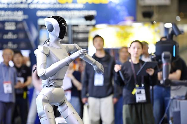 Japan showcases emerging technologies at CEATEC 2026 CHIBA, JAPAN - OCTOBER 13: A robot performs during CEATEC 2026 at Makuhari Messe in Chiba, Japan, October 13, 2026. The exhibition brings together technology companies, startups and research institutions presenting innovations for industrial and societal applications. David Mareuil Anadolu Chiba Japan. Editorial use only. Please get in touch for any other usage.  Copyright: x2026xAnadoluxDavidxMareuilx