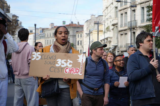 Students protest in Saint-Etienne, France SAINT-ETIENNE, FRANCE - OCTOBER 13: Thousands of people, carrying placards, march during a demonstration called by education unions and high school representatives amid the third teachers strike in two weeks in Saint-Etienne, France, on October 13, 2026. According to the prefecture, around 2,000 people took part in the march, while unions estimated the turnout at at least 4,000. A student delegation was due to meet with the prefect, while high school students called for another day of action on October 17. Stringer Anadolu Saint-Etienne France. Editorial use only. Please get in touch for any other usage. Copyright: x2026xAnadoluxStringerx