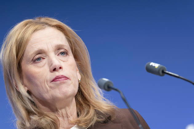 Karien Prien besucht Arbeitgebertag 2026 EUR, Deutschland, Berlin, 13.10.2026: Karin Prien (CDU), Bundesministerin für Bildung, Familie, Senioren, Frauen und Jugend auf dem Arbeitgebertag 2026 der Bundesvereinigung der Deutschen Arbeitgeberverbände.