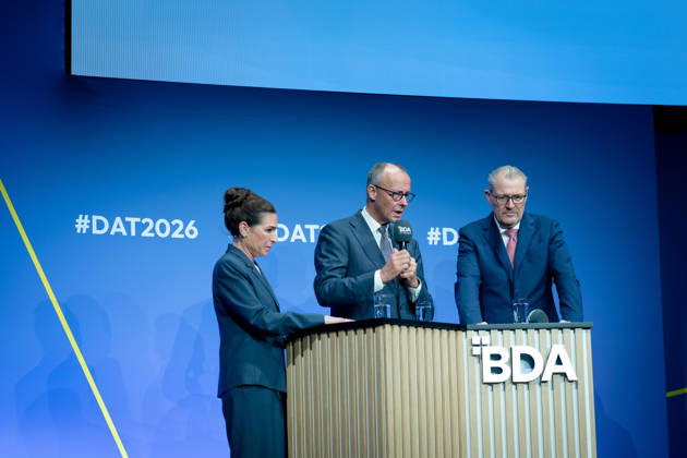 Deutschen Arbeitgebertag, bcc, Berlin Congress Center Deutschen Arbeitgebertag, bcc, Berlin Congress Center, Rainer Dulger, Arbeitgeberpräsident Friedrich Merz, Bundeskanzler Dagmar Rosenfeld Berlin Berlin GER