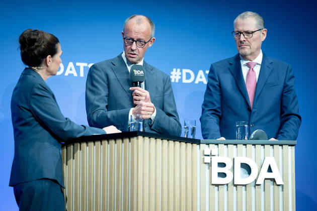 Deutschen Arbeitgebertag, bcc, Berlin Congress Center Deutschen Arbeitgebertag, bcc, Berlin Congress Center, Rainer Dulger, Arbeitgeberpräsident Friedrich Merz, Bundeskanzler Dagmar Rosenfeld Berlin Berlin GER