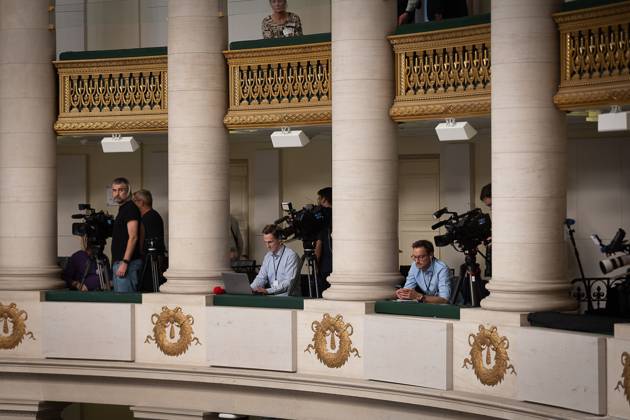 Illustration picture shows the press pictured during a plenary session of the Chamber at the federal parliament in Brussels., Tuesday 13 October 2026. Today s session was organized for the Prime Minister to deliver his State of the Union speech, but this was cancelled as an agreement on the budget still has to be reached.  JAMESxARTHURxGEKIERE 189657107
