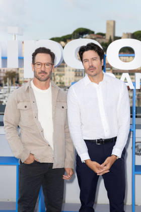 Mark-Paul Gosselaar Shane Cunningham During Premiere of BulgES - Cannes Mark-Paul Gosselaar and Shane Cunningham attend the photocall of BulgES during Cannes Mipcom 2026 in Cannes, France on October 13, 2026. Photo by Shootpix ABACAPRESS.COM Cannes France  Copyright: xShootpix ABACAx