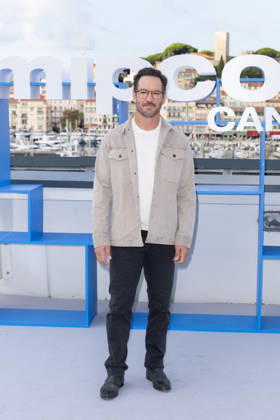 Mark-Paul Gosselaar During Premiere of BulgES - Cannes Mark-Paul Gosselaar attends the photocall of BulgES during Cannes Mipcom 2026 in Cannes, France on October 13, 2026. Photo by Shootpix ABACAPRESS.COM Cannes France  Copyright: xShootpix ABACAx