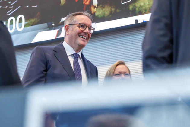 Alexander Schweitzer (SPD) bei der Fraktionssitzung Alexander Schweitzer (SPD), designierter Bundesministerin fuer Arbeit und Soziales vor der Fraktionssitzung am 13.10.26 in Berlin. Berlin Berlin Deutschland Reichstag