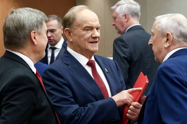 RUSSIA, MOSCOW - OCTOBER 13, 2026: Gennady Zyuganov (C), faction leader of the Russian Communist Party (KRPF), attends a plenary meeting of the Russian State Duma Moscow Russia  - ZUMAt113 20261013_zaa_t113_397 Copyright: xRussianxStatexDumaxPressxOfficex