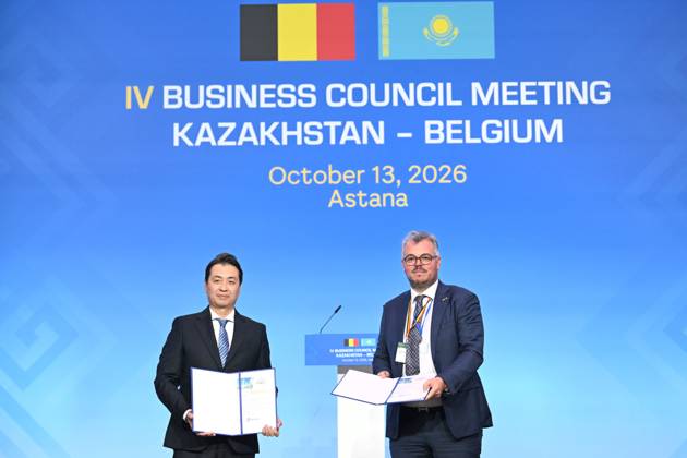 State Visit of King Philippe and Queen Mathilde to Kazakhstan (Day 3) ASTANA, KAZAKHSTAN - OCTOBER 13 : State Visit of King Philippe and Queen Mathilde to Kazakhstan (Day 3) - Kazakh-Belgian Business Council, in the presence of Kassym-Jomart Tokaïev (President of Kazakhstan) Business MoU s Signing VANDEPUTTE GROUP - ALEM AGRO (Henry-François Vandeputte, Administrator of Vandeputte Group SA & Saken Polatbekov, CEO of Alem Agro Holding LLP) on October 13, 2026 in Astana, Kazakhstan, 13 10 2026 Astana Kazakhstan  Copyright: xDidierxLebrunx