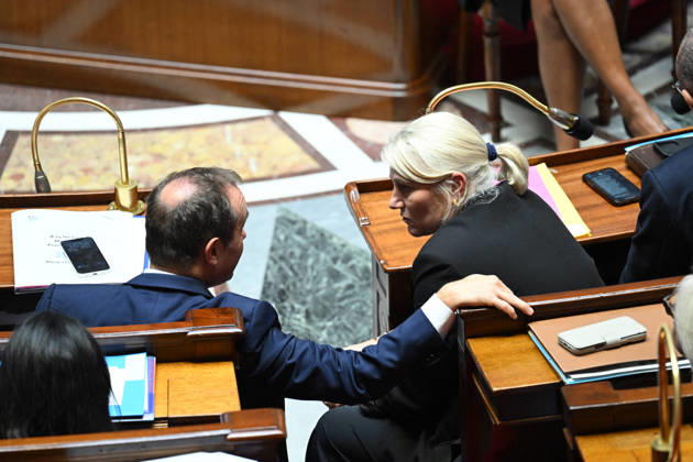 Session Of Questions To The Governement At The National Assembly - Paris French Prime Minister Sebastien Lecornu and French Minister of Health, Families, Autonomy and Disabled people Stephanie Rist during a session of questions to the government at the National Assembly, French Parliament in Paris, France on octobre 13, 2026. Photo by Tomas Stevens ABACAPRESS.COM Paris France  Copyright: xStevensxTomas ABACAx