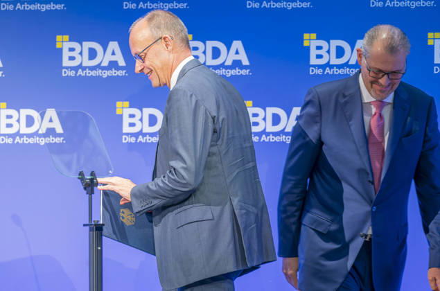 Friedrich Merz besucht Arbeitgebertag 2026 EUR, Deutschland, Berlin, 13.10.2026: Bundeskanzler Friedrich Merz (CDU) hält eine Keynote auf dem Arbeitgebertag 2026 der Bundesvereinigung der Deutschen Arbeitgeberverbände.