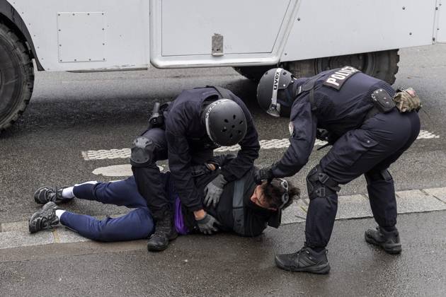 HIGH SCHOOL STUDENTS PROTEST IN RENNES PHOTOPQR OUEST FRANCE Mathieu Pattier Rennes October 13, 2026 High school students protest in Rennes on Tuesday, October 13, 2026, Act V of the high school protest movement. Approximately 8,000 people marched peacefully; at the end of the demonstration, law enforcement used water cannons and tear gas to disperse the crowd, and several arrests were made. PHOTO: MATHIEU PATTIER, OUEST FRANCE France Fires have broken out at several schools in France as students protest by blocking access to educational institutions nationwide over school funding and learning conditions. Rennes, France  Copyright: xPHOTOPQR OUESTxFRANCE MAXPPPxMathieuxPattierx 20261013OFR4485 20261013OFR4485