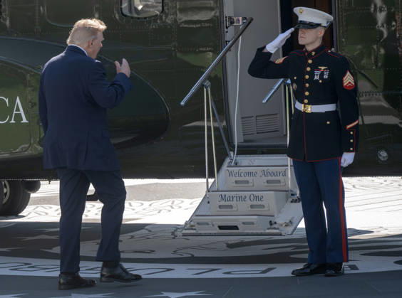 October 13, 2026, Washington, District Of Columbia, USA: United States President Donald J Trump salutes the Marine Guard as he boards Marine One to depart for a campaign trip to Alaska, Nevada, Arizona and Montana from the South Lawn of the White House in Washington, DC, USA, on Tuesday, October 13, 2026 Washington USA - ZUMAs152 20261013_faa_s152_039 Copyright: xRonxSachs-CNPx