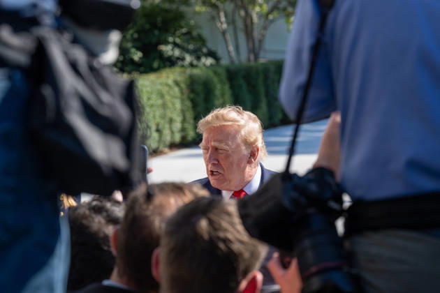 October 13, 2026, Washington, Dc, United States: President Donald Trump speaks to the White House press corps on October 13, 2026. Washington United States - ZUMAl312 20261013_znp_l312_023 Copyright: xAndrewxLeydenx