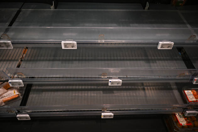 Suspected cyberattack disrupts supermarket operations across Europe ROTTERDAM, NETHERLANDS - OCTOBER 13: A major cybersecurity incident affecting supermarket chain Albert Heijn in Rotterdam, Netherlands on October 13, 2026, and other businesses disrupts operations in the Netherlands, France and other European countries. The ongoing investigation has raised concerns about a possible cyberattack, while the company warns customers of potential phishing attempts. Authorities and cybersecurity experts continue to assess the incident Mouneb Taim Anadolu Rotterdam Netherlands. Editorial use only. Please get in touch for any other usage.  Copyright: x2026xAnadoluxMounebxTaimx