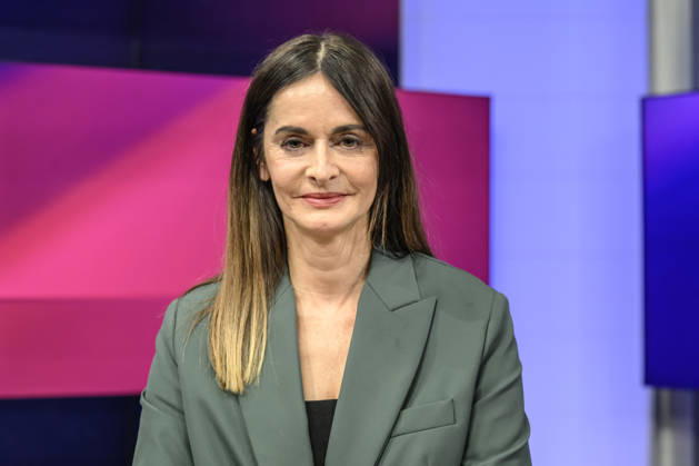 im Bild v.l.: Iris Sayram (ARD-Hauptstadtstudio), GER, Berlin, Studio, zu Gast bei Maischberger, politische Talkshow, TV, Format, mit Moderatorin Sandra Maischberger, Das Erste, aus Adlershof Am Studio 20, 13.10.2026, Copyright: HMBxMedia UwexKoch