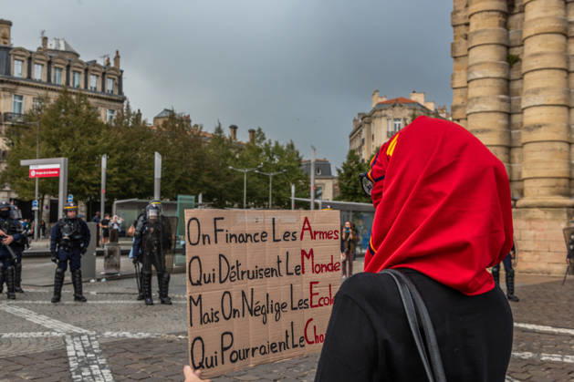 October 13, 2026, Bordeaux, Nouvelle-Aquitaine, France: High school students are protesting all over France, particularly here in Bordeaux. Their grievances are as follows: a shortage of staff, overcrowded class schedules, dilapidated infrastructure, a stressful college counseling process (career guidance), and deteriorating learning conditions. Bordeaux France - ZUMAh207 20261013_zip_h207_036 Copyright: xFabricexHebertx