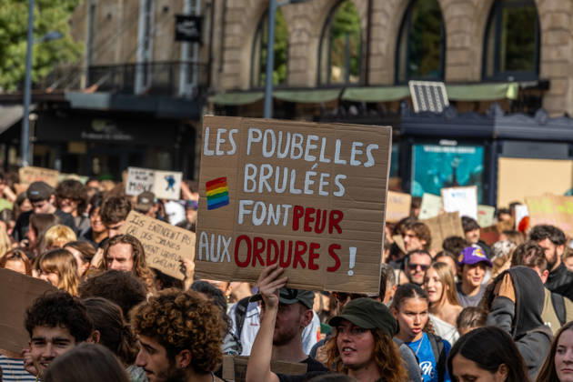 October 13, 2026, Bordeaux, Nouvelle-Aquitaine, France: High school students are protesting all over France, particularly here in Bordeaux. Their grievances are as follows: a shortage of staff, overcrowded class schedules, dilapidated infrastructure, a stressful college counseling process (career guidance), and deteriorating learning conditions. Bordeaux France - ZUMAh207 20261013_zip_h207_044 Copyright: xFabricexHebertx