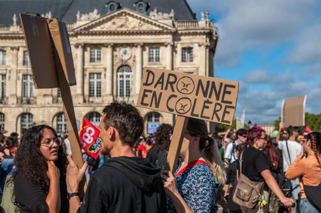 October 13, 2026, Bordeaux, Nouvelle-Aquitaine, France: High school students are protesting all over France, particularly here in Bordeaux. Their grievances are as follows: a shortage of staff, overcrowded class schedules, dilapidated infrastructure, a stressful college counseling process (career guidance), and deteriorating learning conditions. Bordeaux France - ZUMAh207 20261013_zip_h207_051 Copyright: xFabricexHebertx