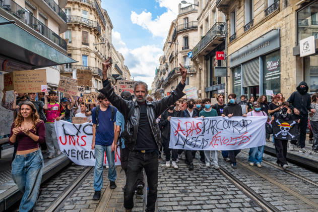 October 13, 2026, Bordeaux, Nouvelle-Aquitaine, France: High school students are protesting all over France, particularly here in Bordeaux. Their grievances are as follows: a shortage of staff, overcrowded class schedules, dilapidated infrastructure, a stressful college counseling process (career guidance), and deteriorating learning conditions. Bordeaux France - ZUMAh207 20261013_zip_h207_063 Copyright: xFabricexHebertx
