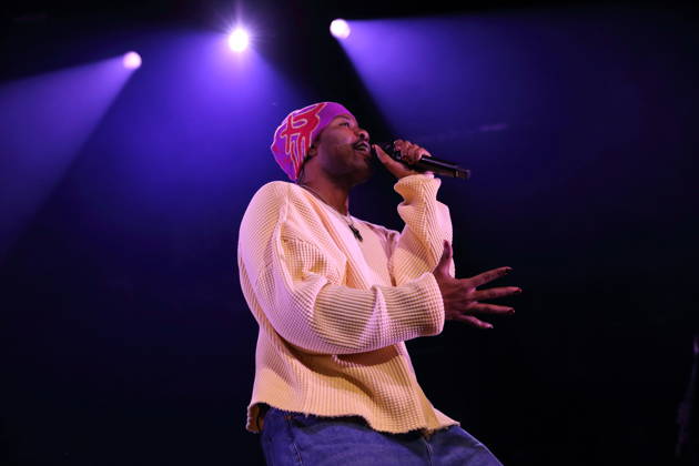 Khalid Donnel Robinson alias Khalid bei einem Konzert in der Uber Eats Music Hall in Berlin, 13. Oktober 2026. Khalid Konzert Berlin