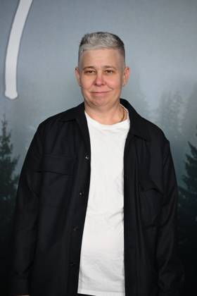 Los Angeles , CA: - OCTOBER 13: Ali Liebegott at the Los Angeles premiere of Hulu s Phony at Pacific Design Center on October 13, 2026 Credit: Michael Mattes USA - ZUMAa123 20261013_zaa_a123_125 Copyright: xAdMediax