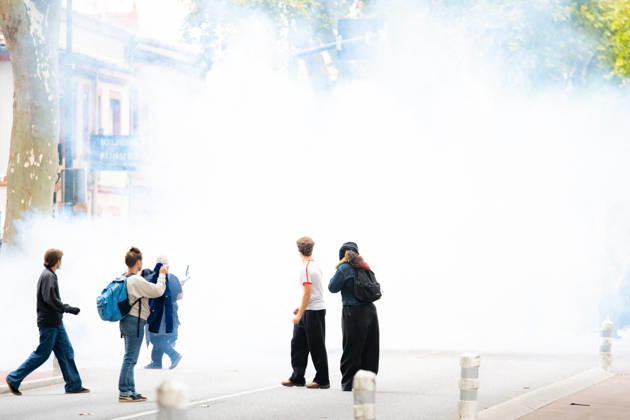Student Protesters Clash With CRS In Toulouse - France French police deploy tear gas against protesters during a student demonstration in Toulouse, France on October 13, 2026. Photo by Nathan Barange ABACAPRESS.COM Toulouse HAUTE-GARONNE France  Copyright: xBarangexNathan ABACAx