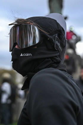 High school students and autonomous groups clash with riot police in Paris on October 13, 2026. - 13 10 2026 - France Ile-de-France (region) Paris - JulienxMattiax xLexPictorium LePictorium_0343312