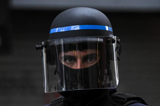 High school students and autonomous groups clash with riot police in Paris, October 13, 2026. - 13 10 2026 - France Ile-de-France (region) Paris -  JulienxMattiax xLexPictorium LePictorium_0343269