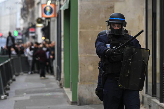 High school students and autonomous groups clash with riot police in Paris, October 13, 2026. - 13 10 2026 - France Ile-de-France (region) Paris -  JulienxMattiax xLexPictorium LePictorium_0343273