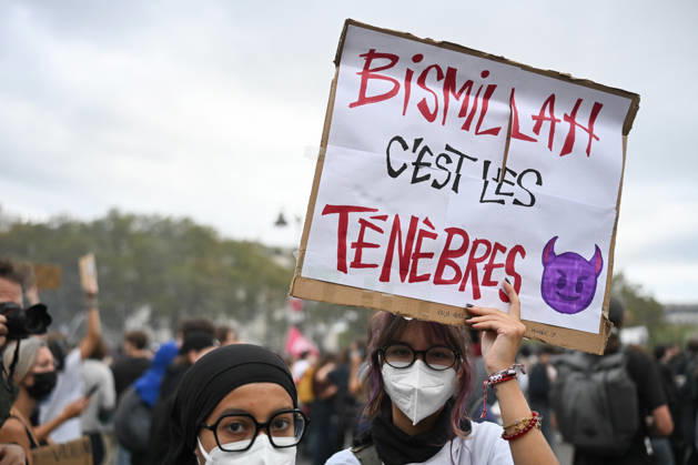 High school and autonomous protesters clash with riot police in Paris on October 13, 2026. - 13 10 2026 - France Ile-de-France (region) Paris -  JulienxMattiax xLexPictorium LePictorium_0343305