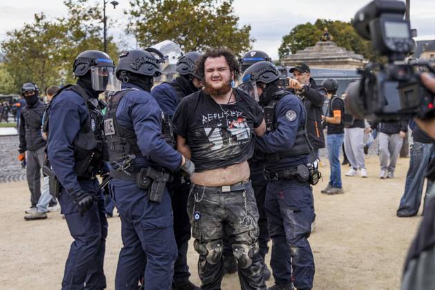 Photos from the student demonstrations in Paris on October 13, 2026 Vincenzo Arnone Bestimage Photos from the student demonstrations in Paris on October 13, 2026 Paris, France  Copyright: xVincenzoxArnonex xBestimagexVincenzoxArnonex xBestimagex