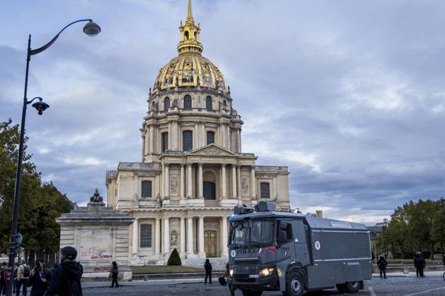 Photos from the student demonstrations in Paris on October 13, 2026 Vincenzo Arnone Bestimage Photos from the student demonstrations in Paris on October 13, 2026 Paris, France  Copyright: xVincenzoxArnonex xBestimagexVincenzoxArnonex xBestimagex