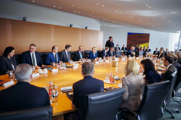 Friedrich Merz (CDU), Bundeskanzler, aufgenommen vor Beginn der 62. Kabinettsitzung im Bundeskanzleramt. Berlin, 14.10.2026. Berlin Deutschland Copyright: xThomasxTrutschelx